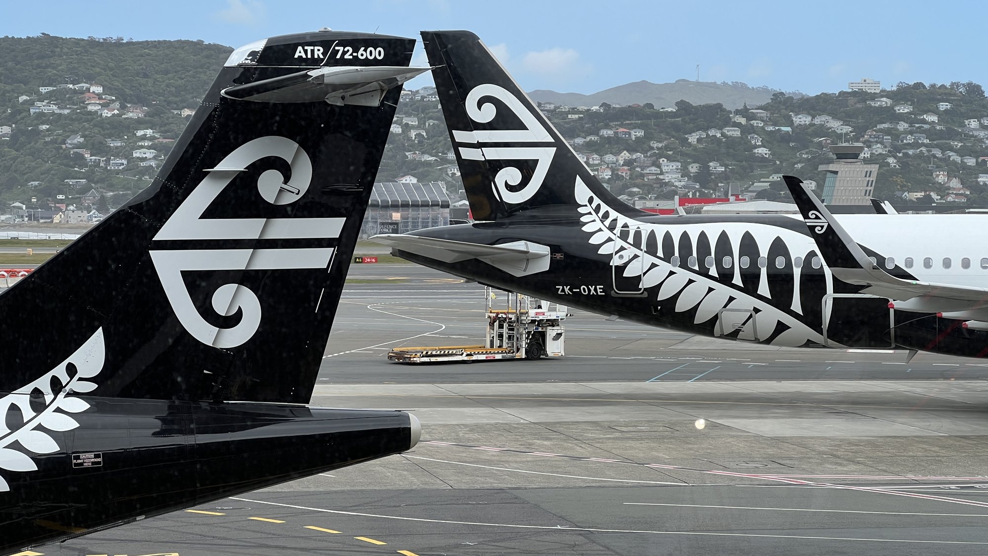 Air New Zealand aircraft at Wellington Airport